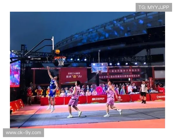 如何拍摄足球和篮球比赛才能呈现出更加精彩和动感的视觉效果 如何拍摄足球和篮球比赛才能呈现出更加精彩和动感的视觉效果